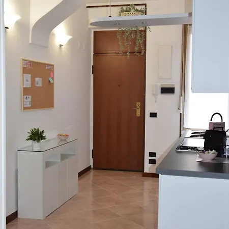 Delizioso In Centro A - U29 Apartamento Milão